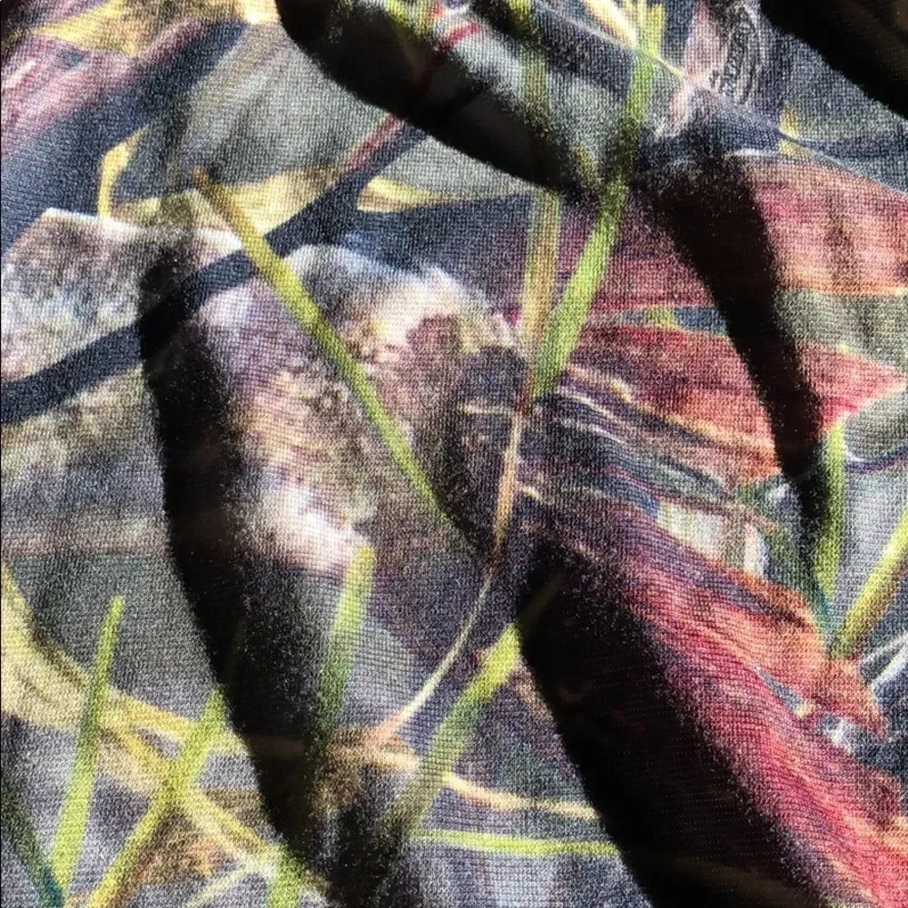 🍭6/$30 Evolved angler fishing camo rash guard - 2T